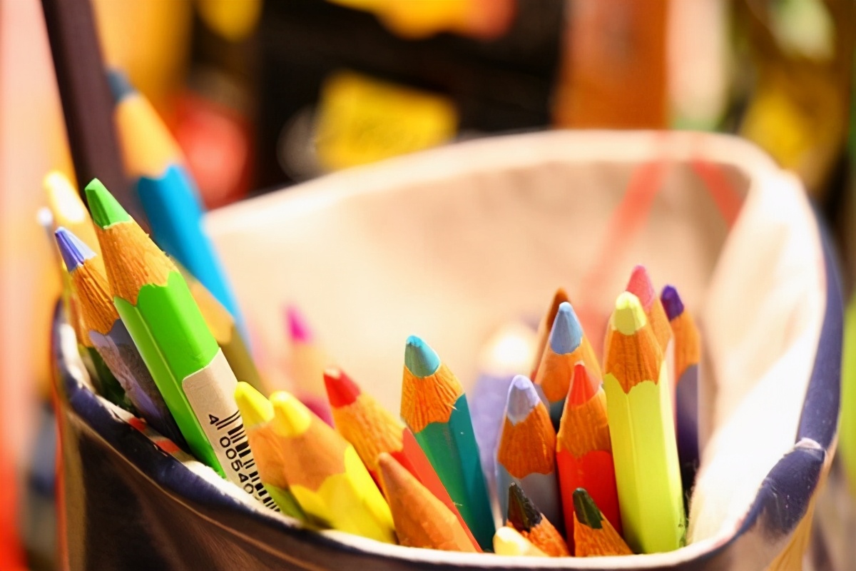 儿童画画工具品牌怎么挑（家长如何为孩子选择合适的绘画工具）