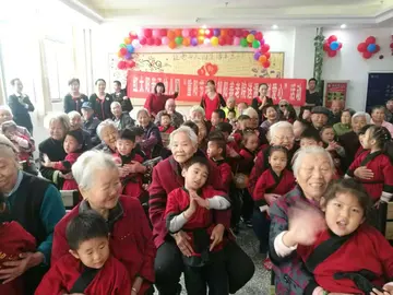 2022二九相重社区老年人重阳节活动方案模板（关怀老人社区养老院重阳节策划方案范本）