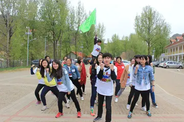 2022青春光辉五四青年节团建活动方案模板（团结进取五四青年节团建策划方案范本）
